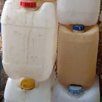 دبه ۲۰ لیتری و ۱۰ لیتری