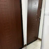 آینه قدی و تجهیزات مزونی در حد نو