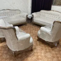 مبل. آیهان