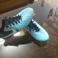 کفش فوتبالی استوک دار سایز 38/39