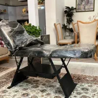 میز آرایشگاهی