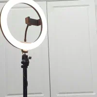 رینگ لایت ۱۰ با پایه