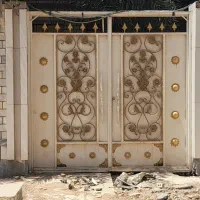 درب حیاط دولنگه تمیز
