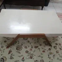 میز وسط