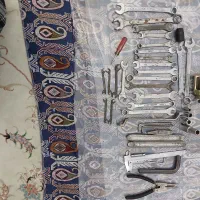 ابزاردست دوم یک عددبلبرینگ کش