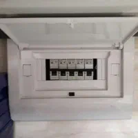 سیم کشی خرده کاری برقکارنصاب لوستررفع اتصال هالوژن