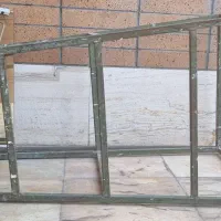 چهار پایه فلزی سنگین