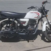 موتور سیکلت کی وی 150