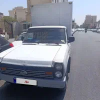 نیسان مدل ۹۰ سفید