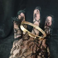 طلای بدون اجرت و مالیات پایه+4درصد