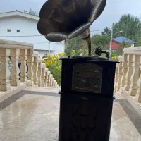 گرامافون همراه با صفحه و ضبط و USB دار