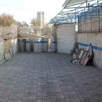 ۱۶۰ متر با ۲۰۰ متر حیاط مستقل میدان آزادی پلاک یک