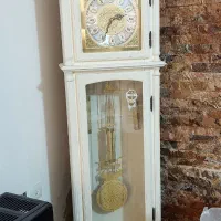 ساعت ایستاده