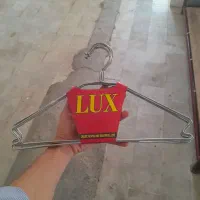 چوب لباسی فلزی بسته 6 عددی 120 تومان