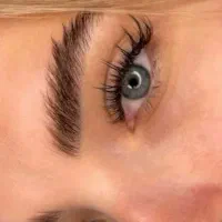 آموزش وخدمات مژه