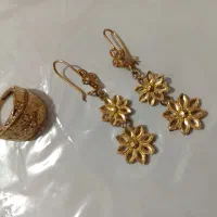 انگشتر و گوشواره
