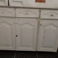 کابینت سه در بدون زنگ زدگی