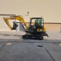 مینی بیل زنجیری نصر