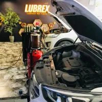 شاگرد ماهر و ساده برای تعویض روغن