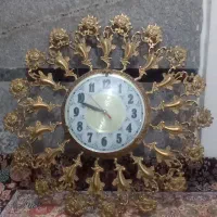 بوفه وساعت برنزی