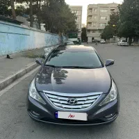 هیوندا سوناتا‌YFدر حد مدل 2011