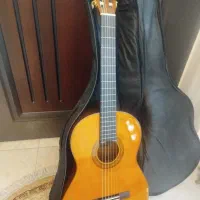 گیتار یاماها c70