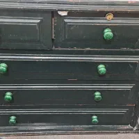 دراور و2عددعسلی تمام چوب محکم میباشدام دی اف نیست