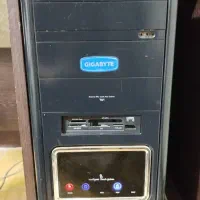 کیس کامپیوتر و مانیتور