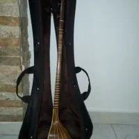 سه تار   و  گیتار