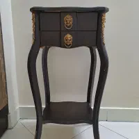 میز تلفن و گل و میز گرد