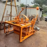 ساخت و تعمیرات دستگاه بلوک زنی