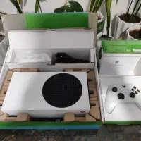 Xbox series S ، ایکس باکس سری اس دو دسته