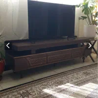 تلویزیون و میز تلویزیونی