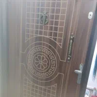 در اتاق