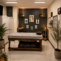 استخدام ماسیس حرفه ای در سالن