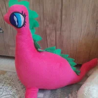 تعدادی عروسک هرکدام ۱۵۰