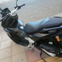 موتور سیکلت adv 150 مشکی