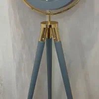 ساعت کنار سالنی