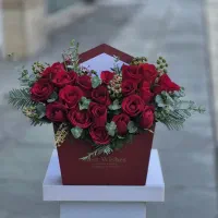 باکس گل مینیمال کد ۱۵۸۴ گلاریس