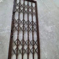 حفاظ درب آپارتمان