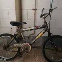 دو دوچرخه 20 و 12