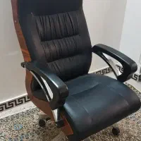 میز و صندلی اداری