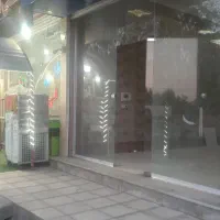 اجاره یک دهنه مغازه بر خیابان اصلی پر تردد
