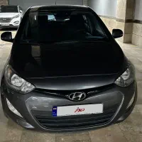هیوندای i20