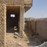 خانه ی نیمه ساز در دو طبقه مجزا