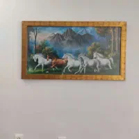 تابلو طلای گله اسب ها با تابلوی گلدان گل