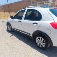 کوییک R سقف مشکی