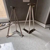 پایه فلزی