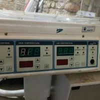انکوباتور نوزاد
