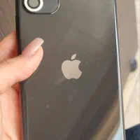 ایفون ۱۱نرمال در حد نو